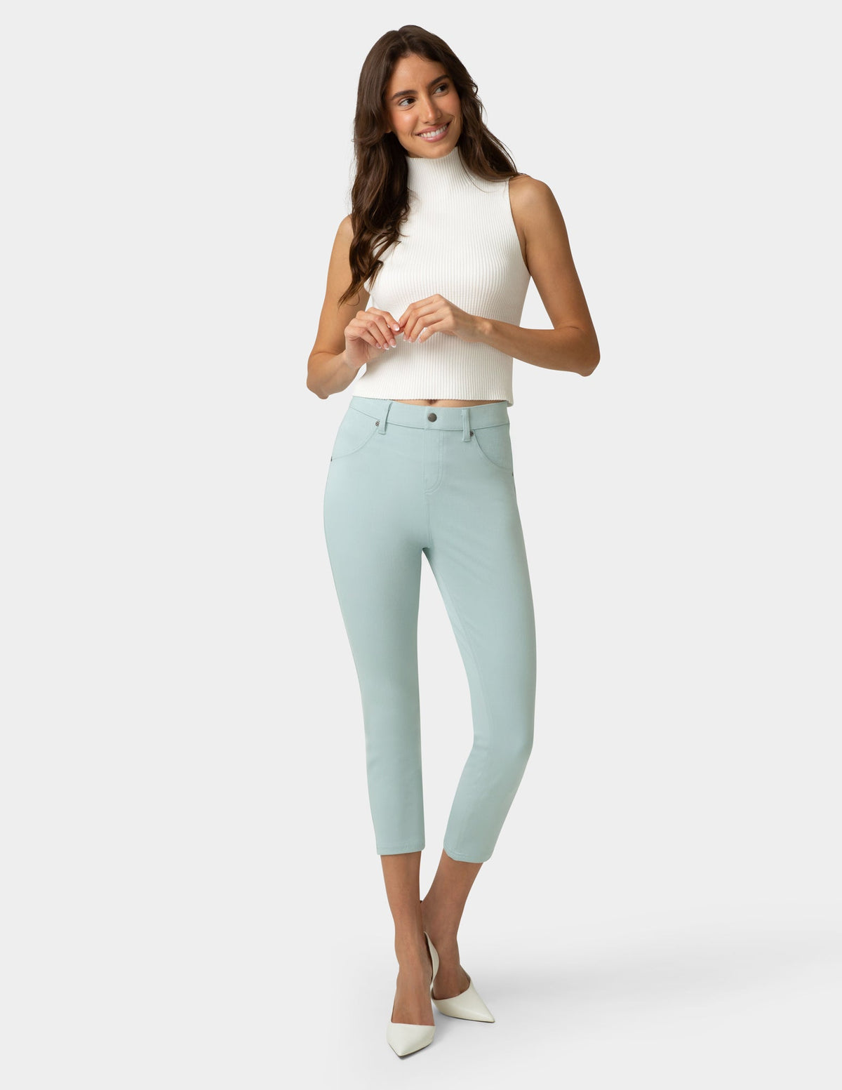 Hue Hi-Rise Ultra Soft Denim Capri Legging - Gray Mist