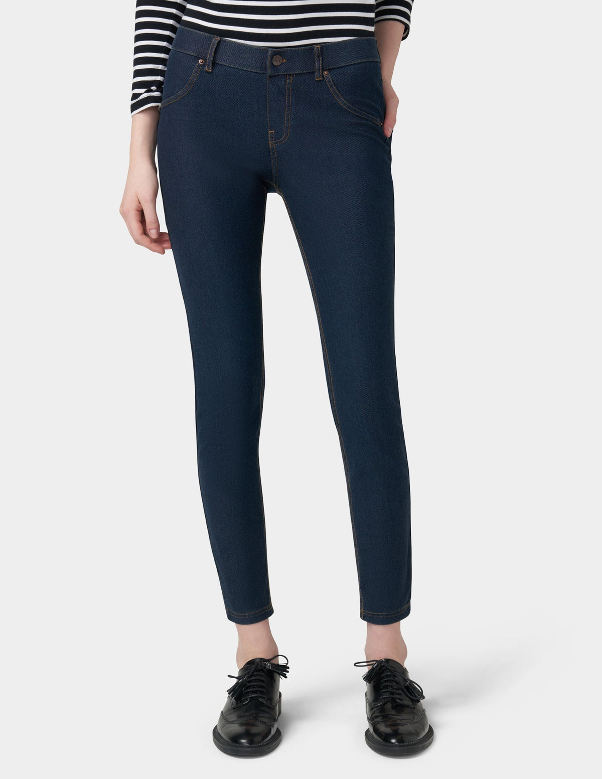 Hue Essential Denim Leggings - Deep Indigo Wash