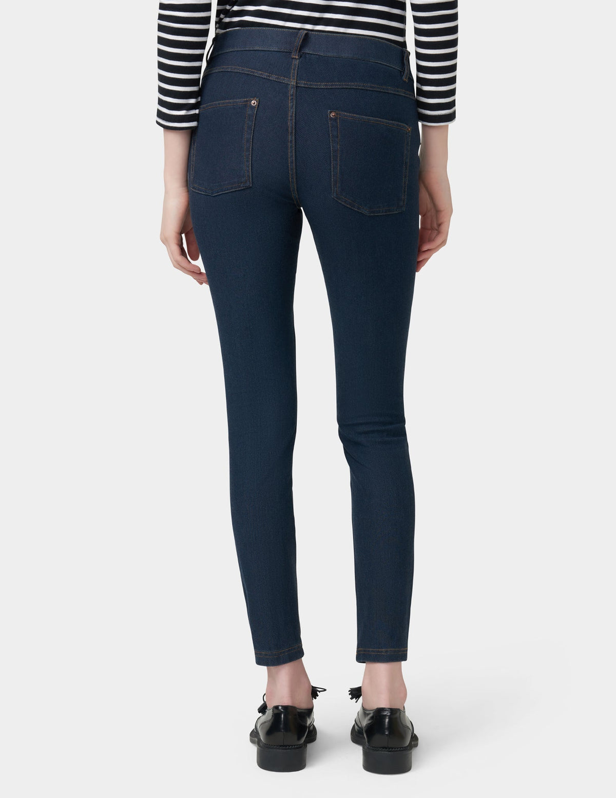 Hue Essential Denim Leggings - Deep Indigo Wash