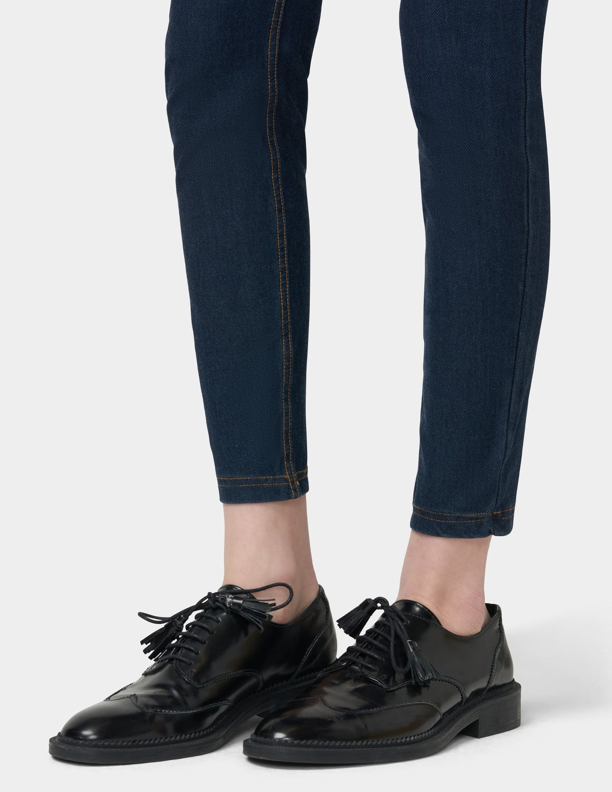 Hue Essential Denim Leggings - Deep Indigo Wash