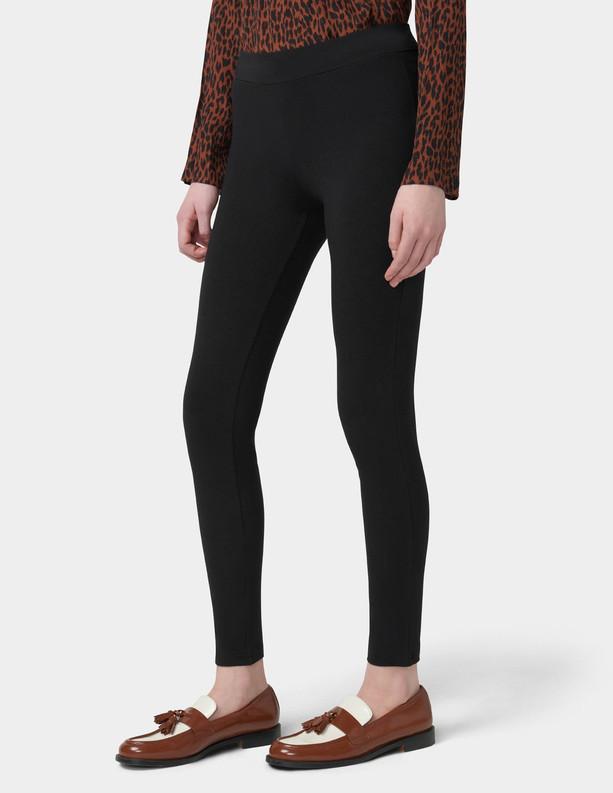 Hue Wide Waistband Blackout Cotton Leggings - Black