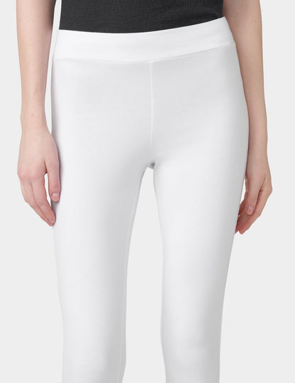 Hue Wide Waistband Blackout Cotton Capri - White