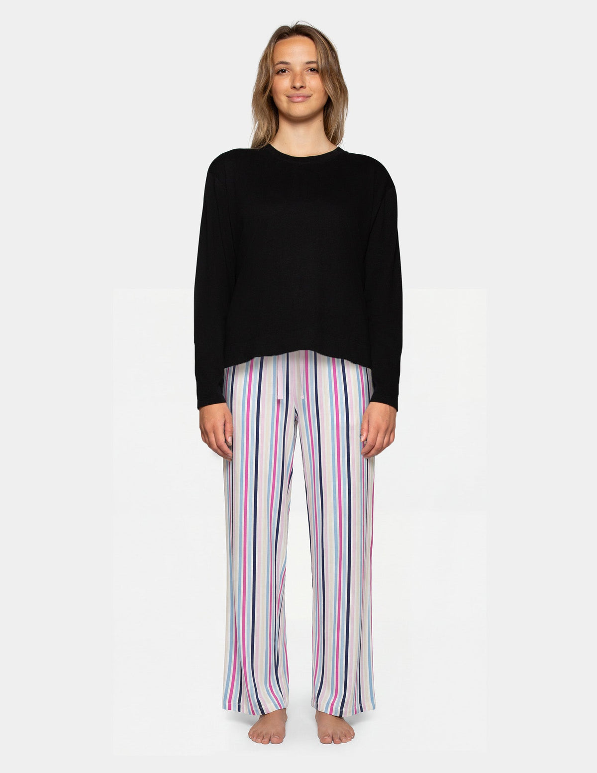 Hue Long Sleeve Cotton Candied Boxy PJ Tee - Black
