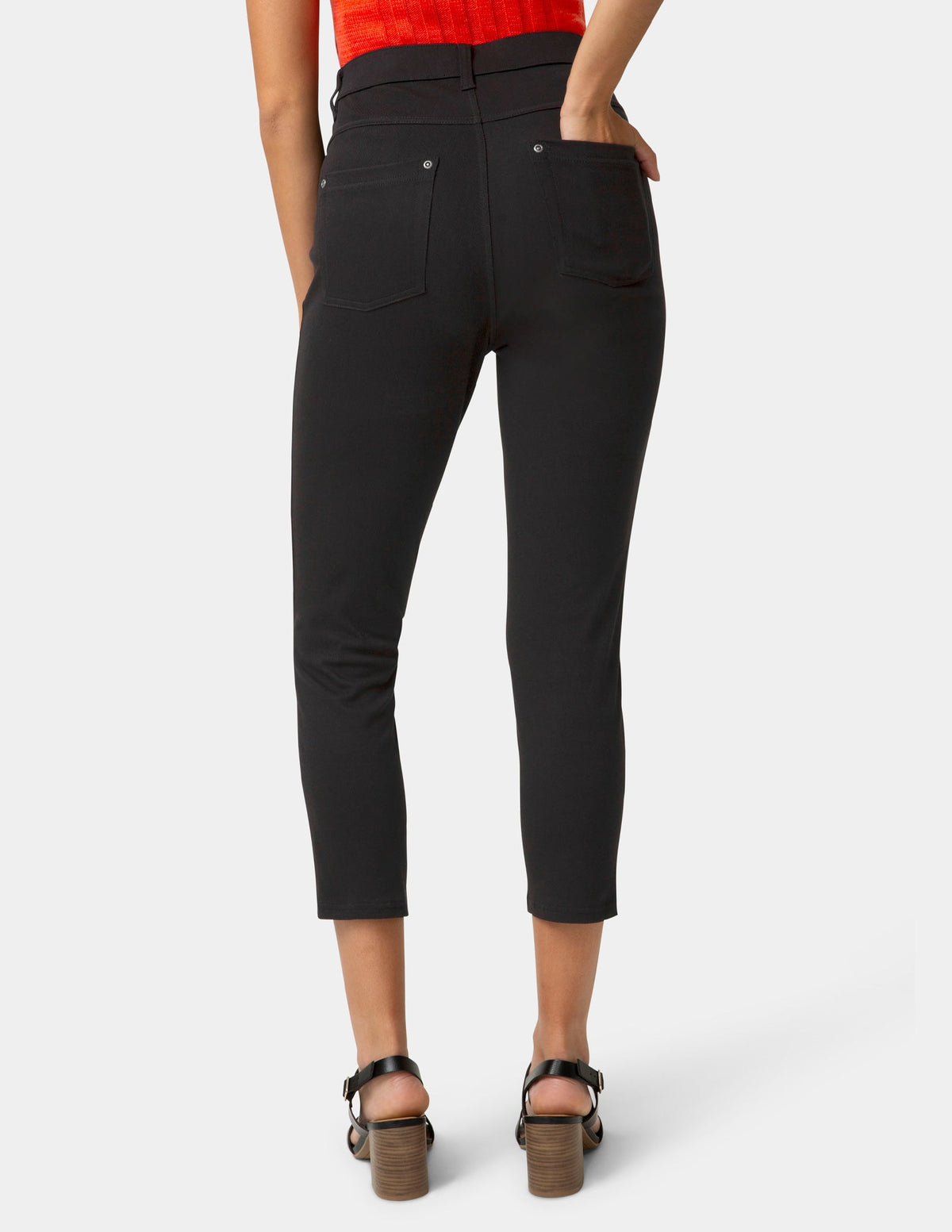 Hue Hi-Rise Ultra Soft Denim Capri Legging - Black