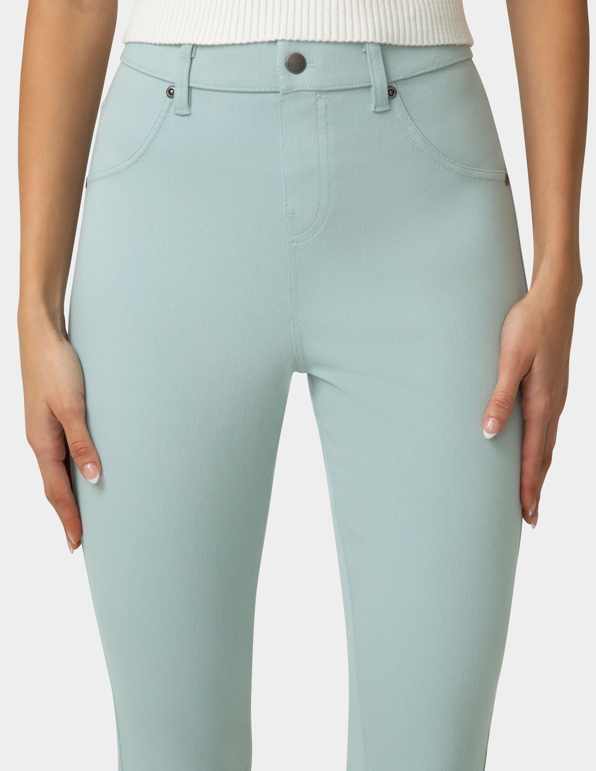 Hue Hi-Rise Ultra Soft Denim Capri Legging - Gray Mist