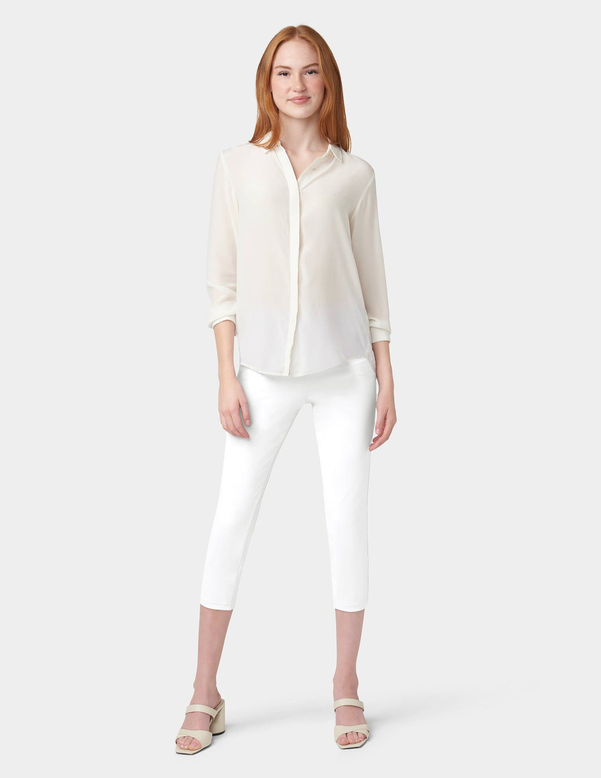 Hue Denim Capri - White