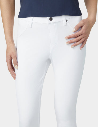 Hue Essential Denim Mid-Rise Capri - White