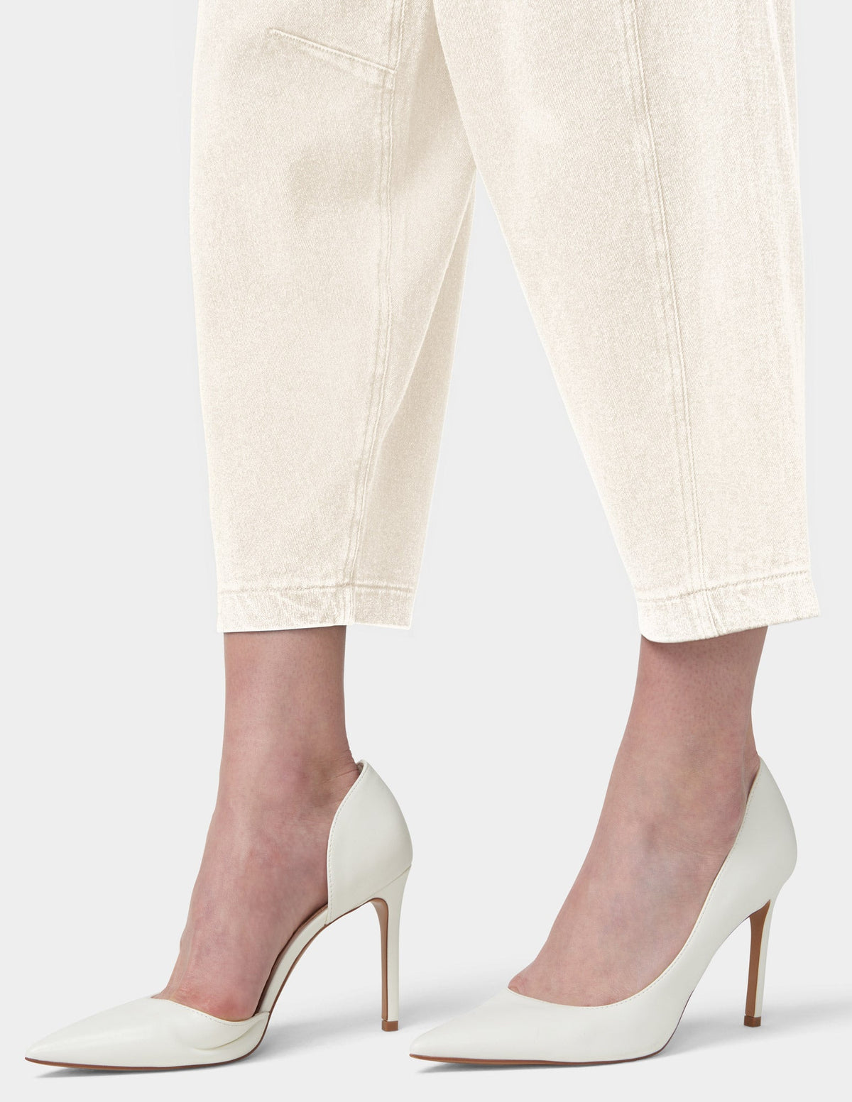 Hue Denim Barrel Leg Skimmer - Off White