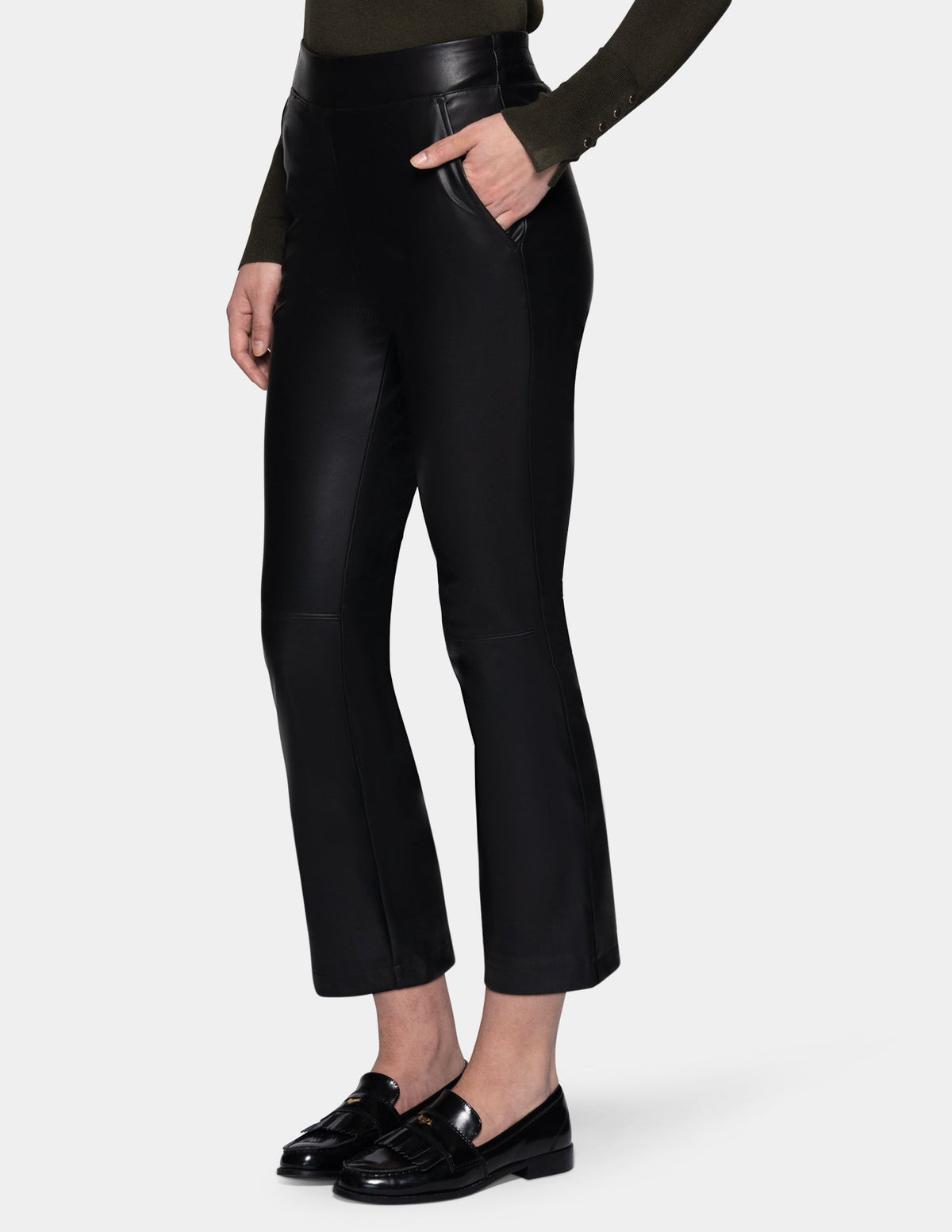 Hue Leatherette Cropped Baby Bootcut Legging - Black