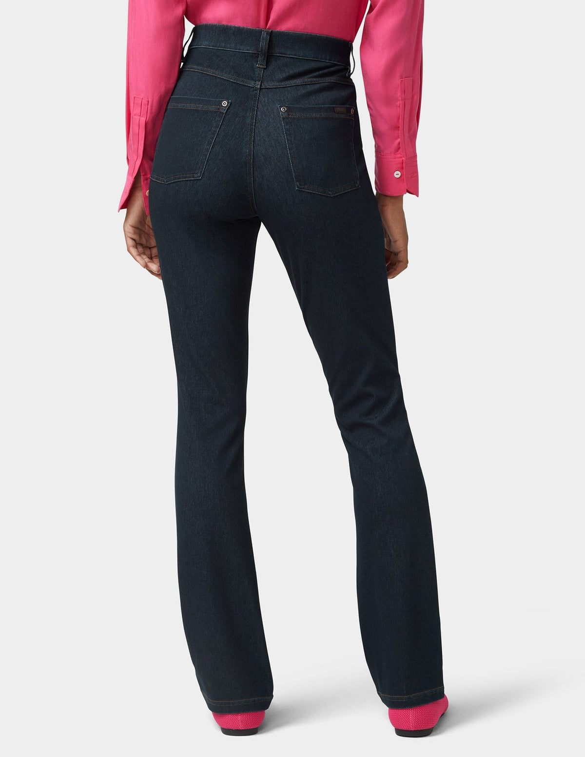 Hue Ultra Soft Denim Baby Bootcut - Black Indigo Wash