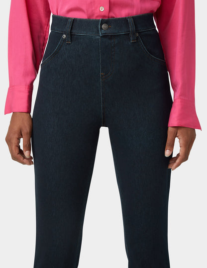 Hue Ultra Soft Denim Baby Bootcut - Black Indigo Wash