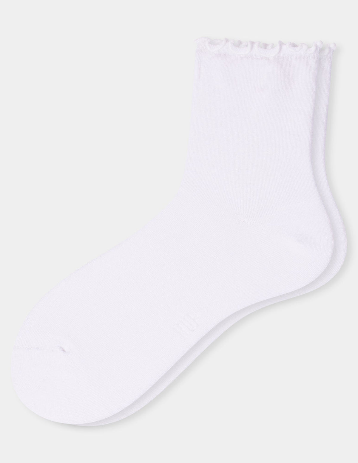 Hue Ruffle Edge Ankle Sock - White
