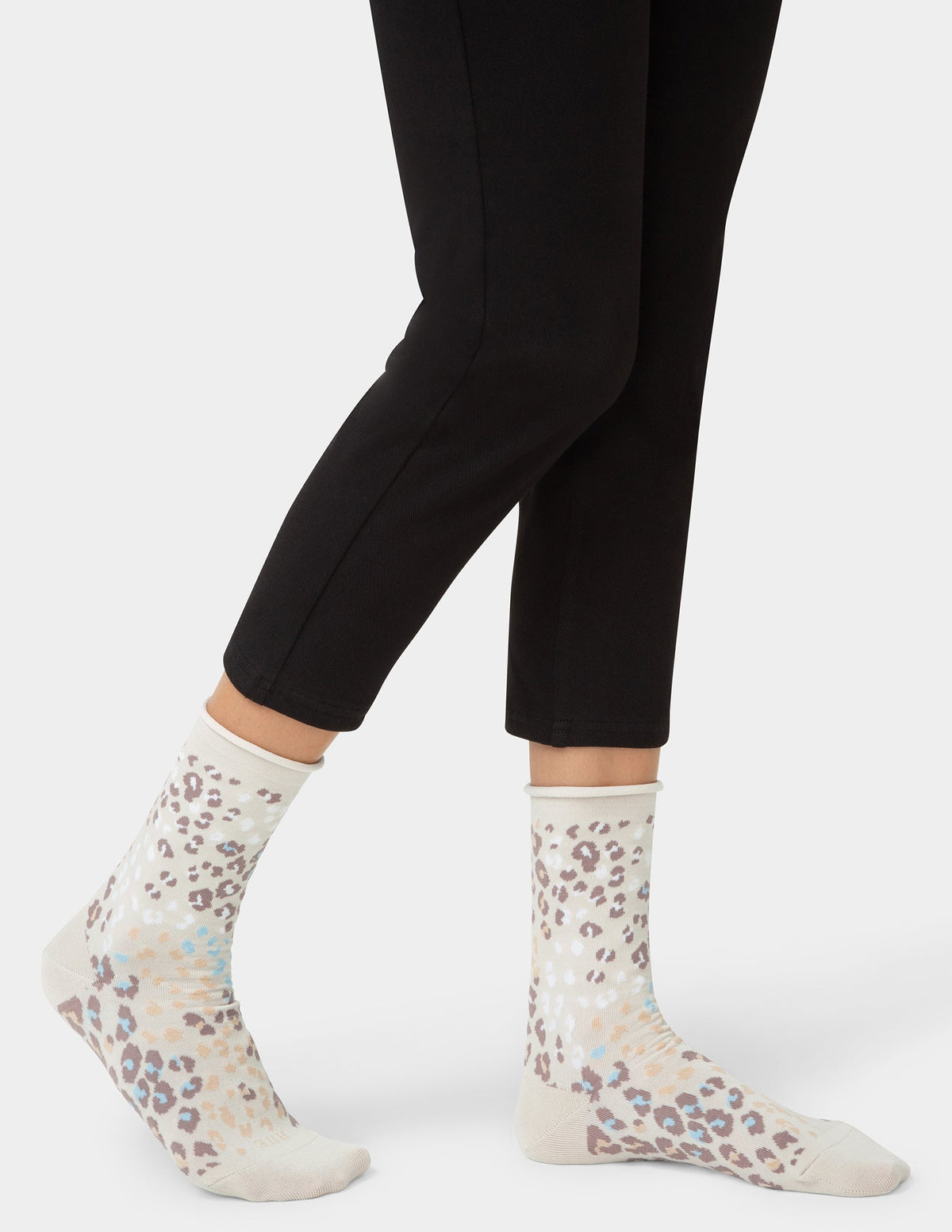 Hue Jeans Socks - Cream Animal